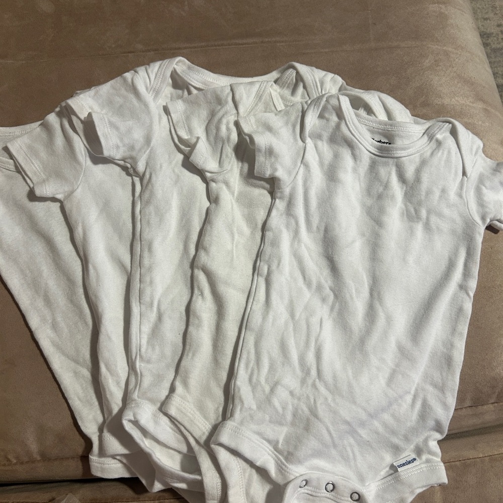 Gerber Soft White Baby Bodysuit